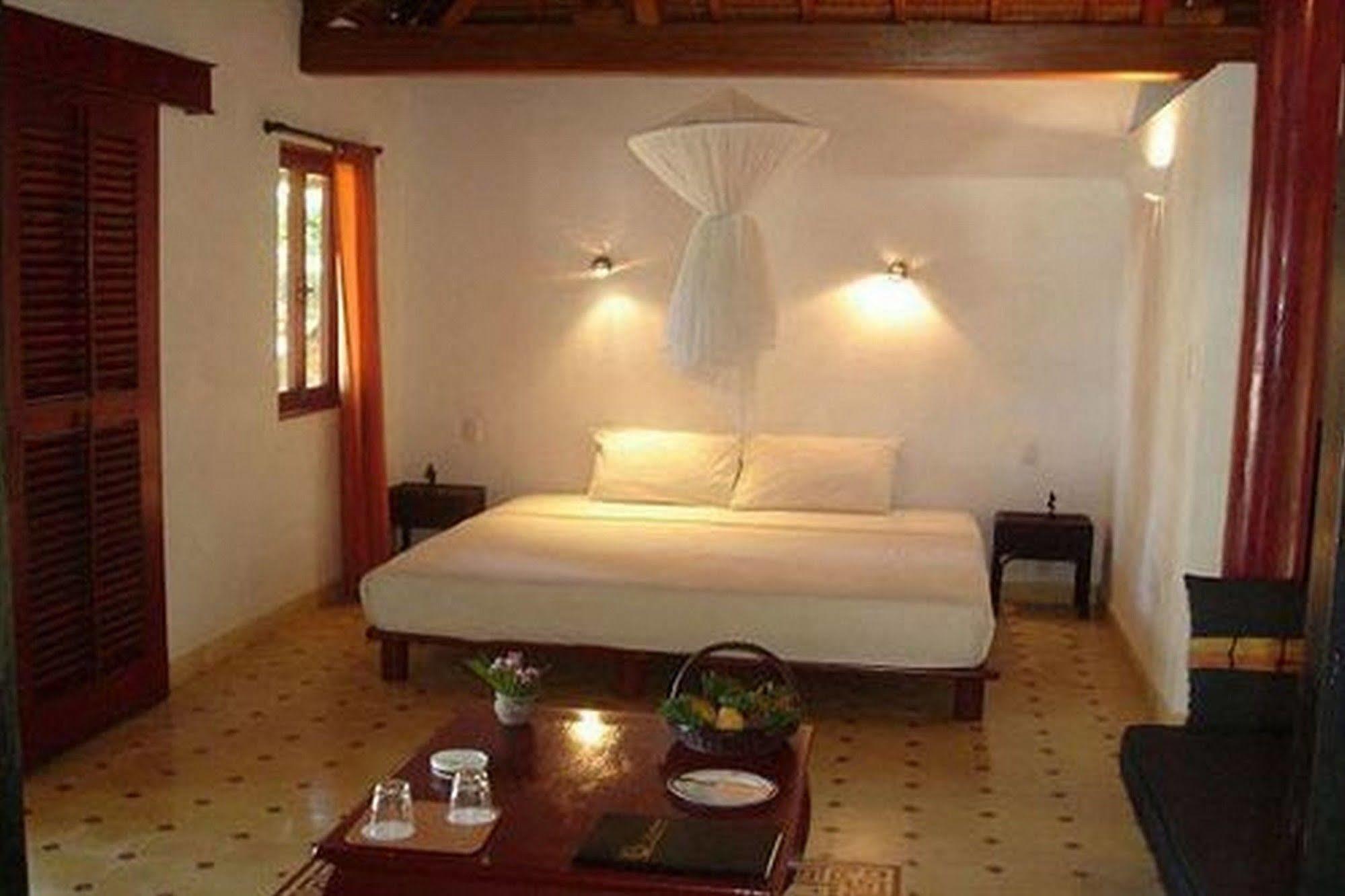 Le Domaine De Tam Hai Resort An Hoa Exterior photo